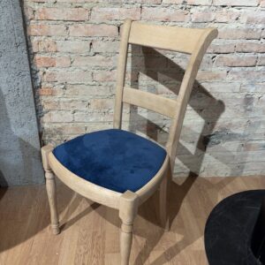 4 chaises assise velours bleu nuit